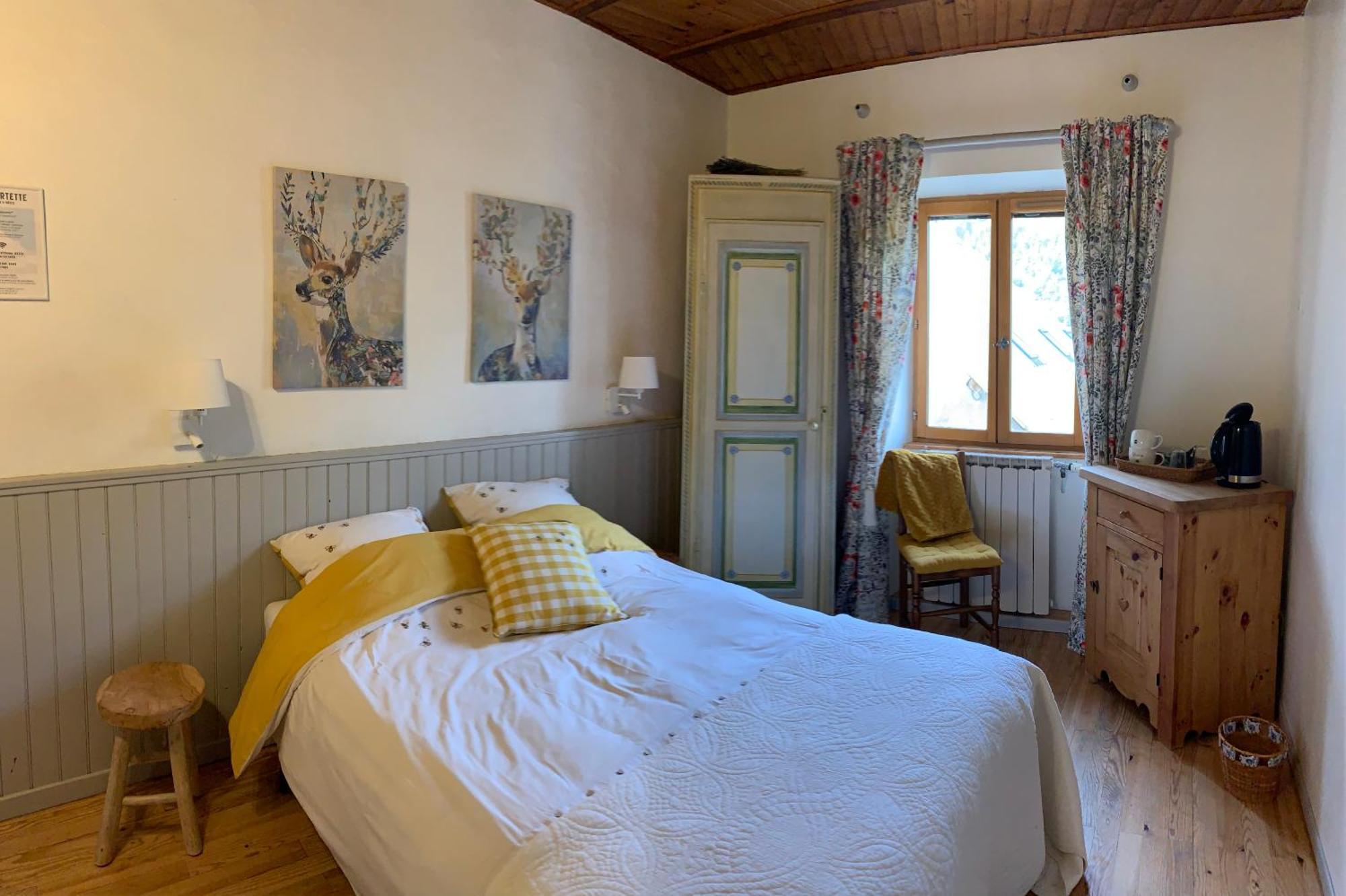 Bed and Breakfast La Tourtette Ле-Деволюї Екстер'єр фото