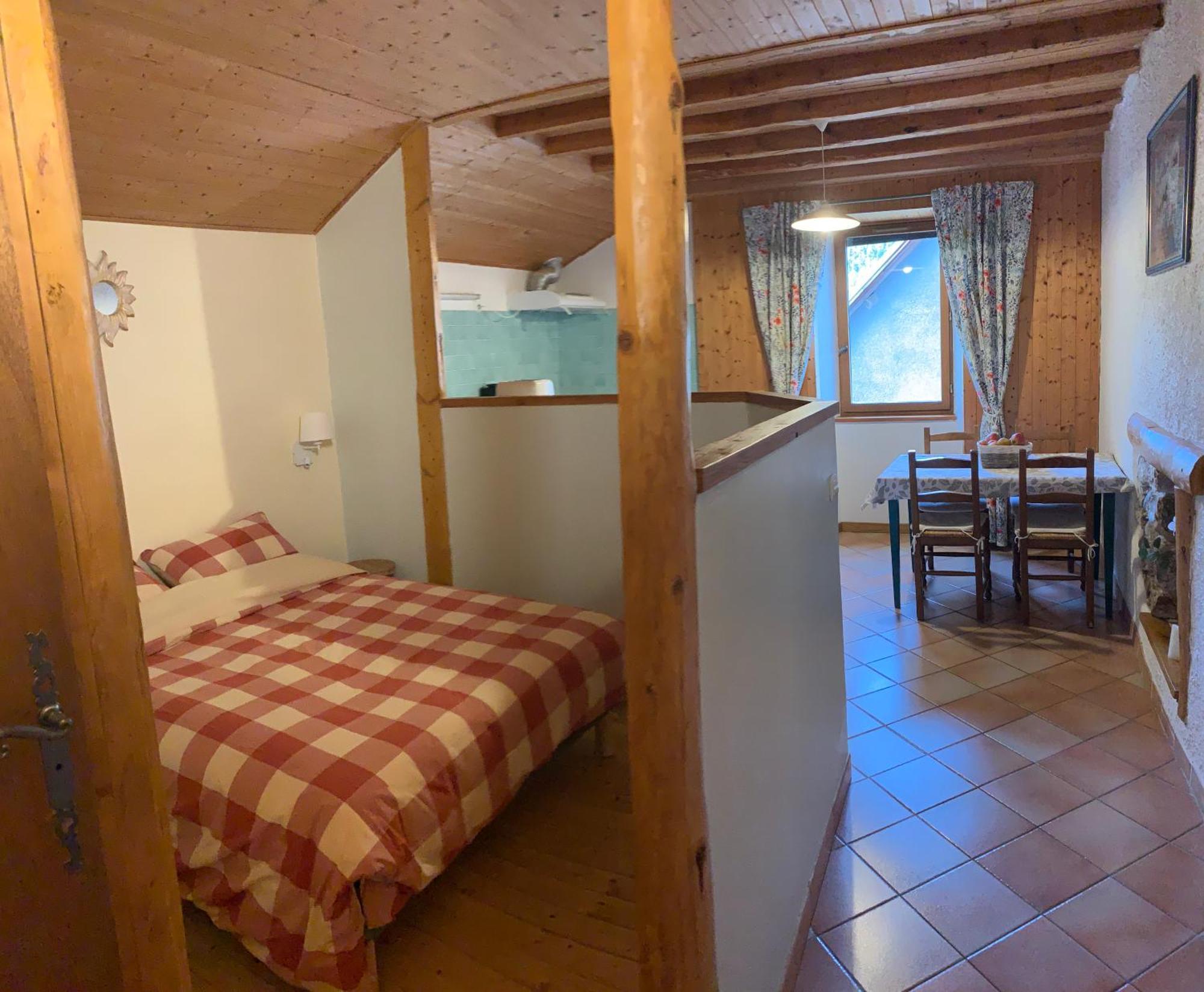 Bed and Breakfast La Tourtette Ле-Деволюї Екстер'єр фото